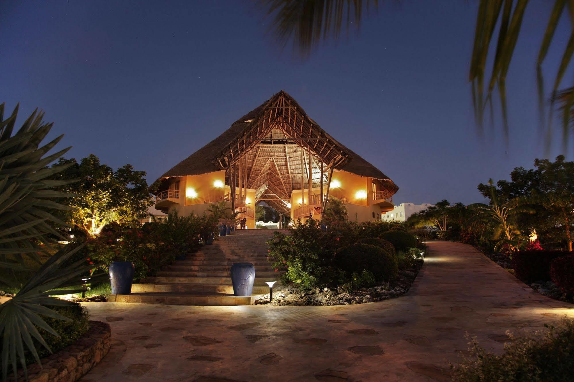 Gold Zanzibar Beach House & Spa Kendwa Luaran gambar