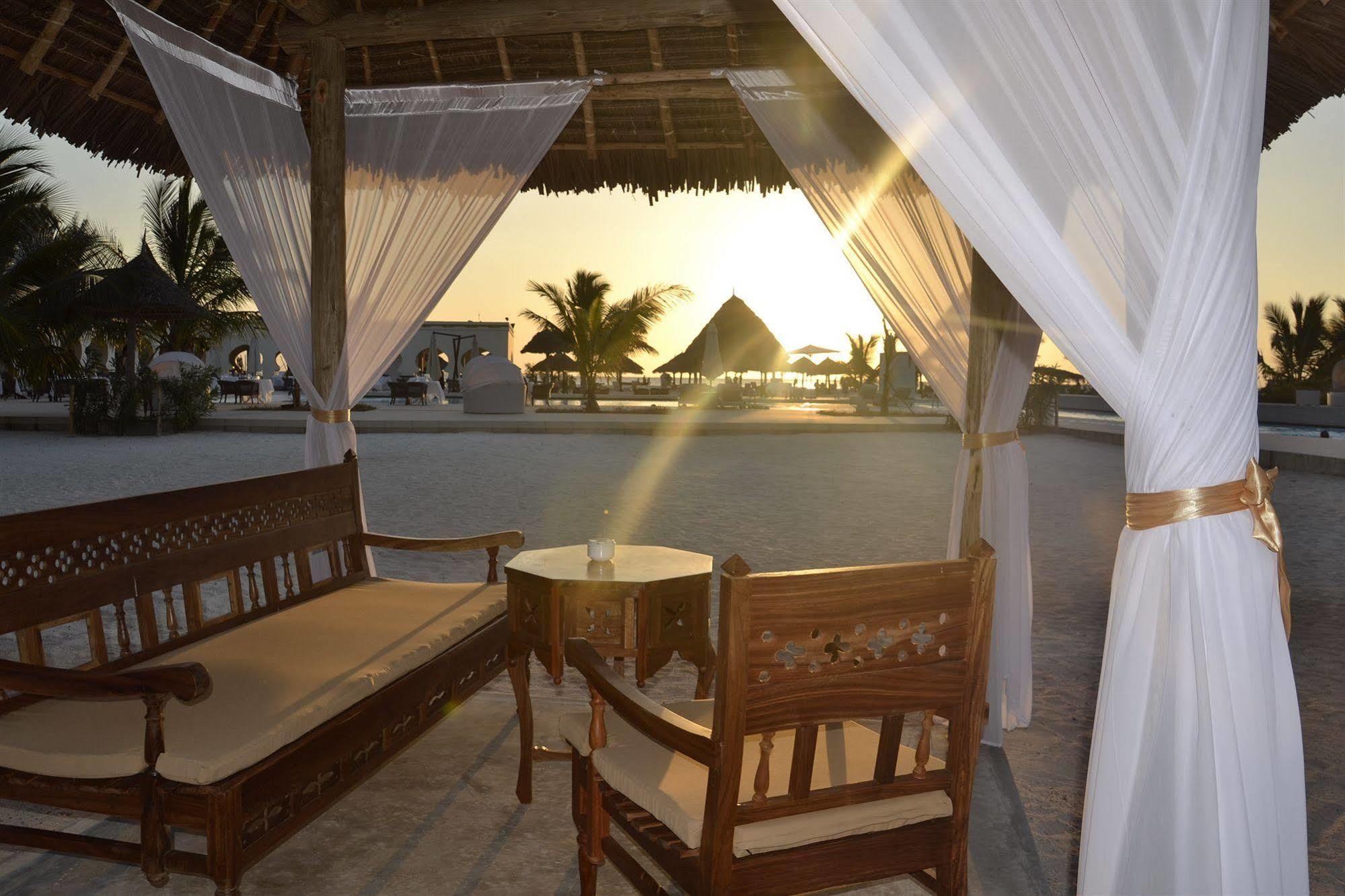 Gold Zanzibar Beach House & Spa Kendwa Luaran gambar